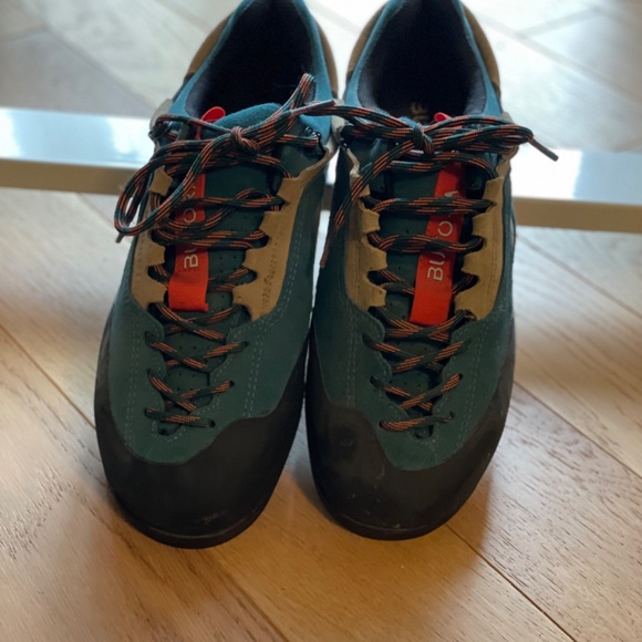 BUTORA Unisex Wing Blue Approach Mens Hiker Climbing Shoe Sz US 9 UK 8 - Picture 2 of 3